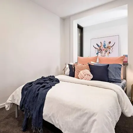 Boutique Heidelberg Heights 2Br Apartment 105 Melbourne Exterior photo