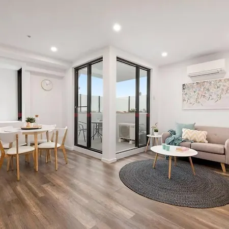 Boutique Heidelberg Heights 2Br Apartment 105 Melbourne Exterior photo